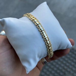 Zingjir dore për femra